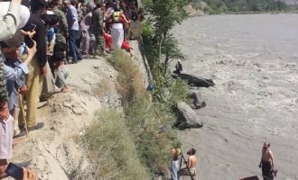 Seven killed as jeep plunges into Chitral river Seven killed as jeep plunges into Chitral river